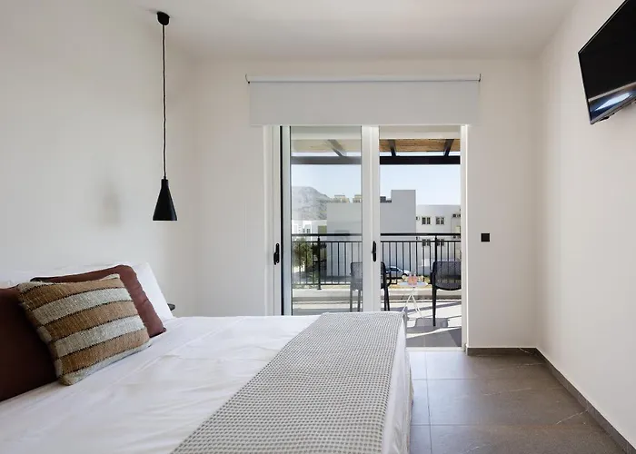 Family Casa Filo Rosso With Private Pool , 200m To The Retimno