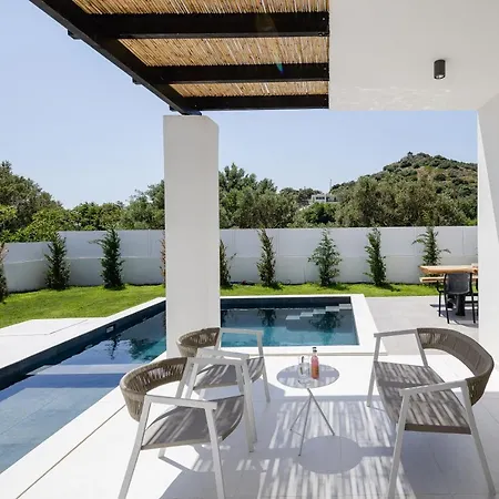 Family Casa Filo Rosso With Private Pool , 200m To The Villa Rethimno