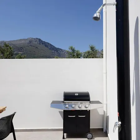 Villa Family Casa Filo Rosso With Private Pool , 200m To The *
