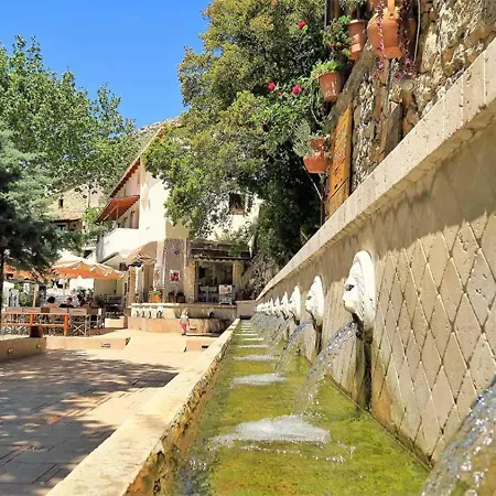 Villa Family Casa Filo Rosso With Private Pool , 200m To The *