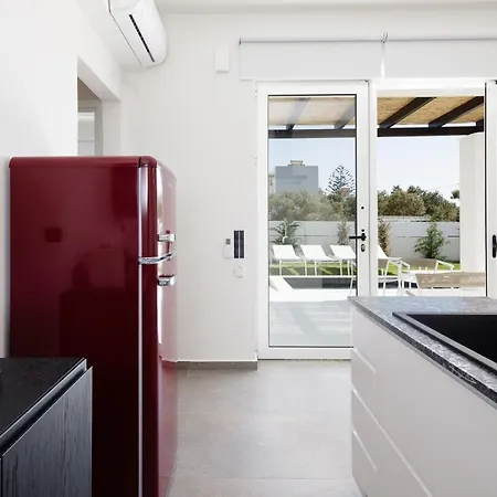 Family Casa Filo Rosso With Private Pool , 200m To The فيلة *