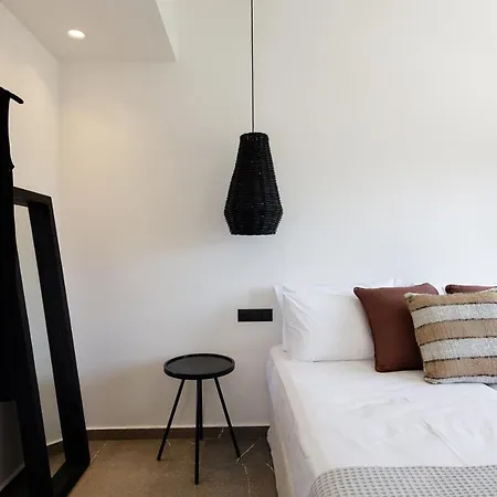 Family Casa Filo Rosso With Private Pool , 200m To The Rethymno (Crete)