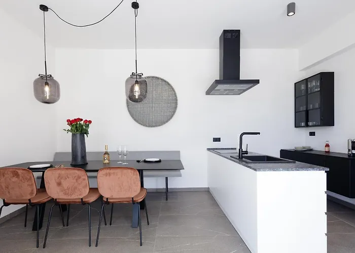 Family Casa Filo Rosso With Private Pool , 200m To The *