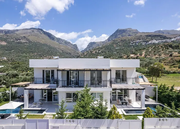 Villa Family Casa Filo Rosso With Private Pool , 200m To The